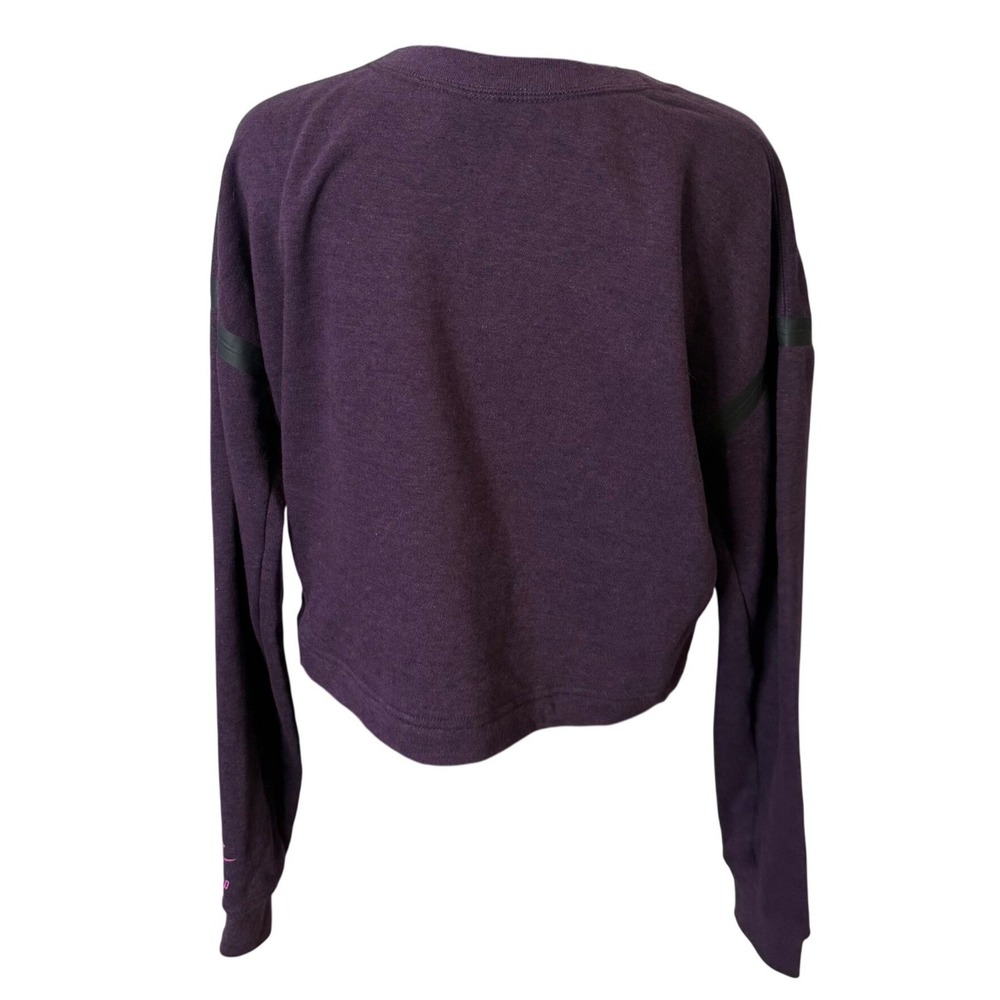 Nike Track & Field Purple Cropped Sweatshirt‎ Cozy Fleece Pullover Boxy Size M - Picture 2 of 13